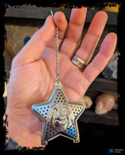 Load image into Gallery viewer, Celestial Star Tea Infuser