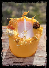 Load image into Gallery viewer, Freyr's Rune Votive Candles