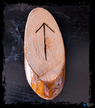 Load image into Gallery viewer, Wooden Rune Staves