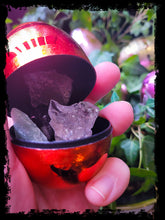 Load image into Gallery viewer, Crystal Surprise Eggs