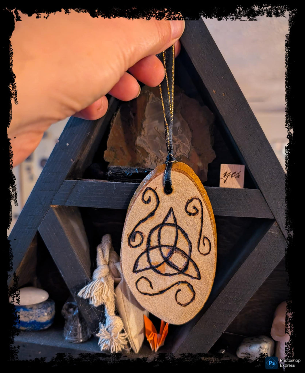 Celtic Triquetra Pyrography Ornament