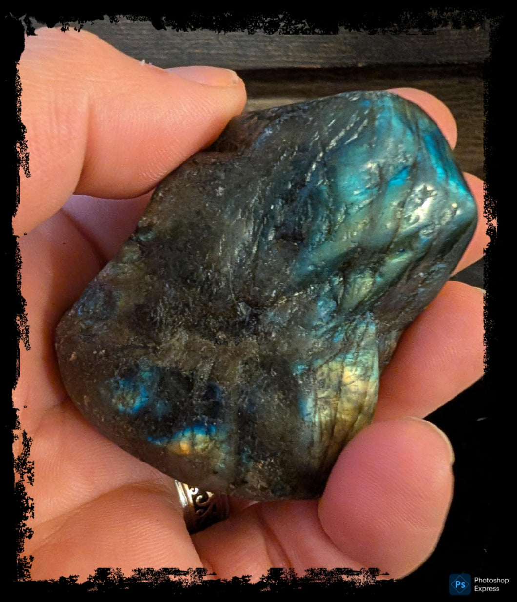 Labradorite Palm Stone, Flashy