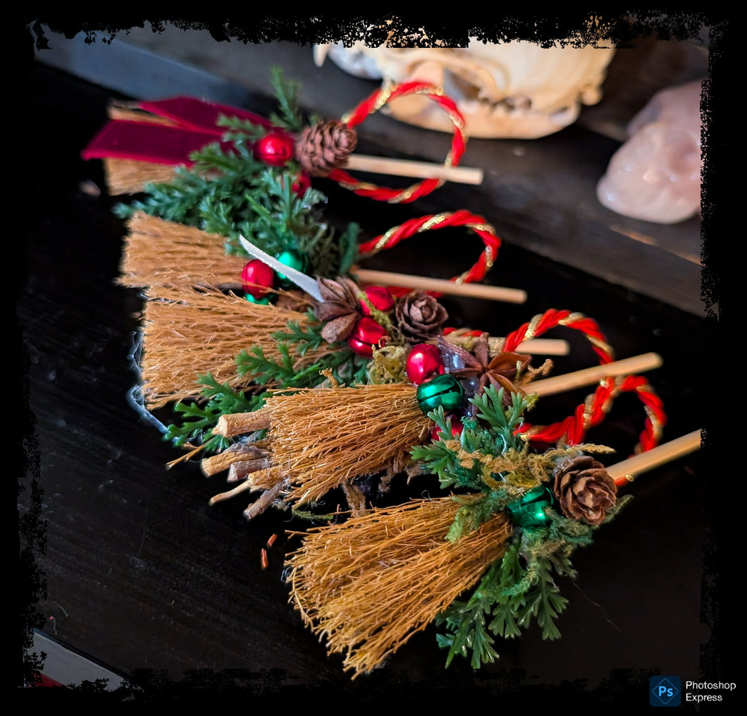 Mini Solstice Besoms