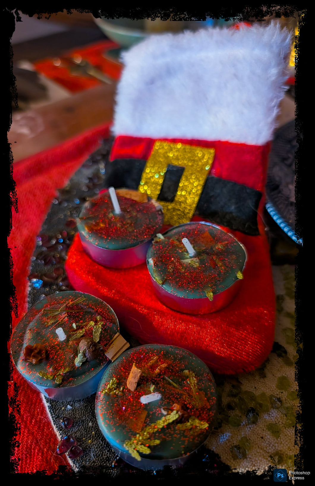 Yuletide Spirit Tea Light Gift Set