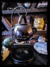 Load image into Gallery viewer, Cauldron Oil Warmer
