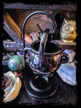 Load image into Gallery viewer, Cauldron Oil Warmer
