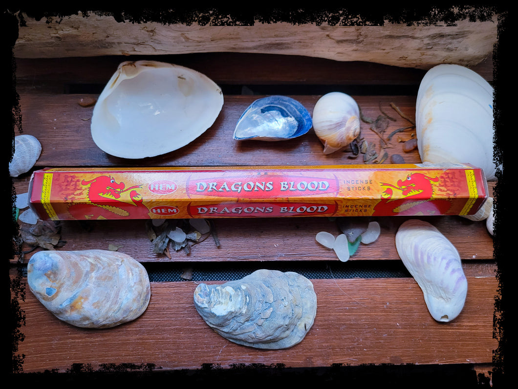 HEM Dragon's Blood Incense Sticks